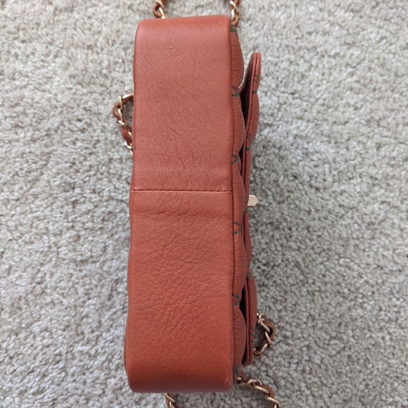 Valentino by Mario Valentino Crossbody. - Picture 10 of 16